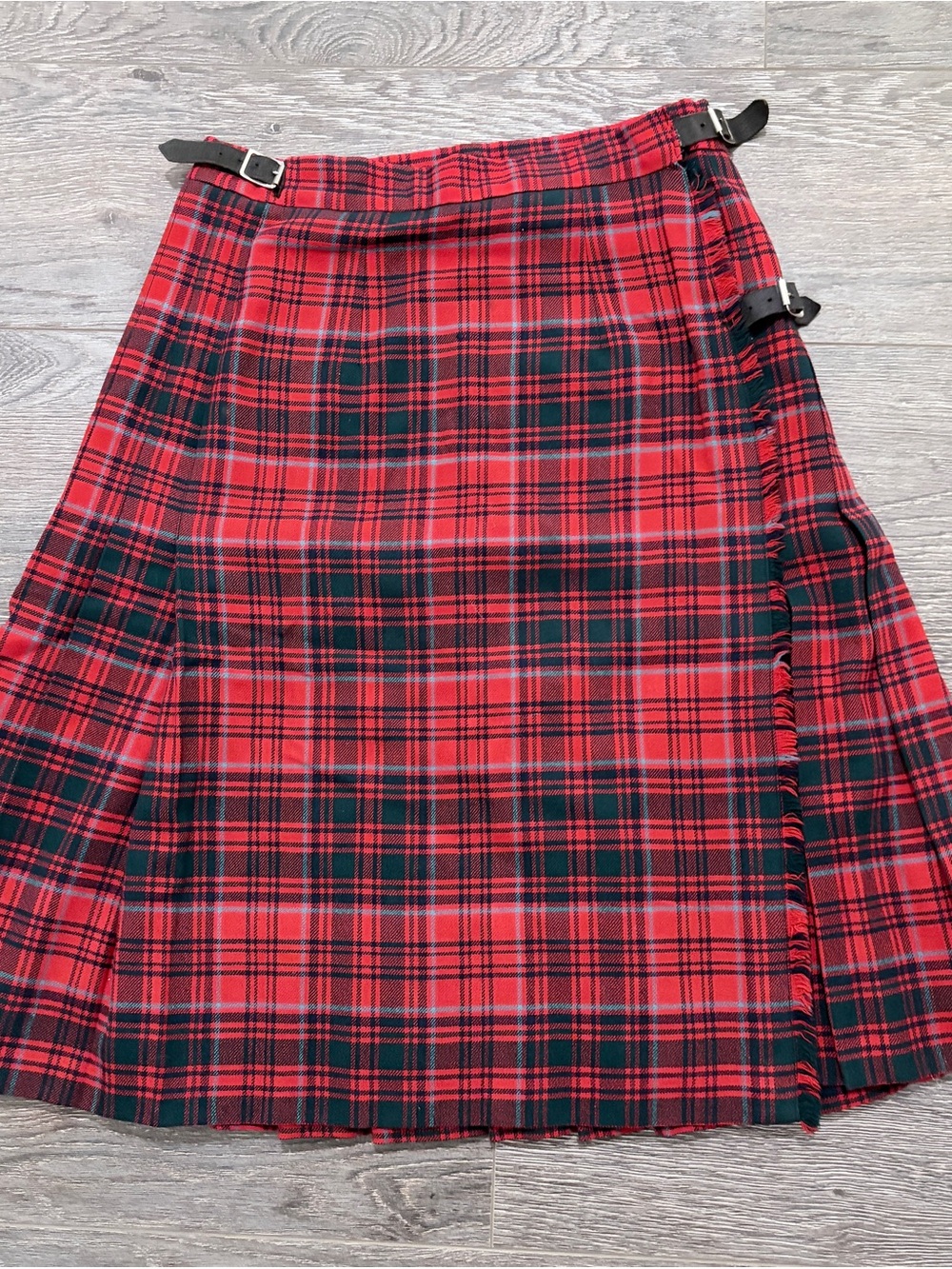 Authentic Vintage Glen-Har Scottish Kilt Skirt R.W. Forsyth - Glasgow Edinburgh